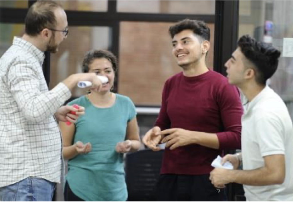 4 jongeren in gesprek